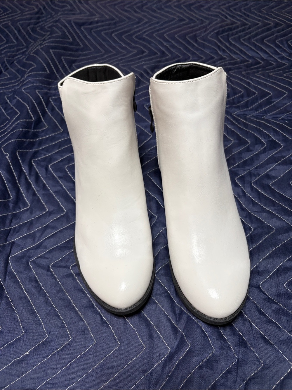 TOP Moda White Ankle Booties with Side Button Detail
